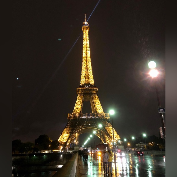 I’m Rose-Filipino Mexican German.Dad said we are Heinz 57.Little of everything - Picture 2 of 3